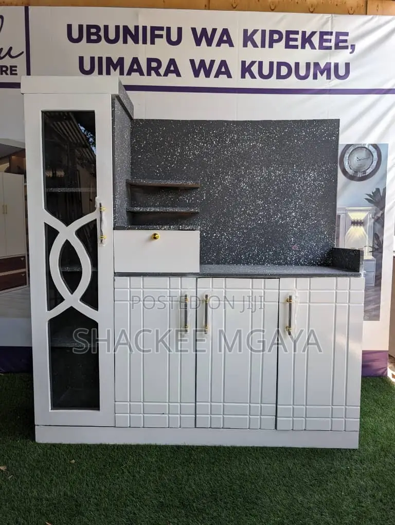 Threee Door Kitchens Cabnete