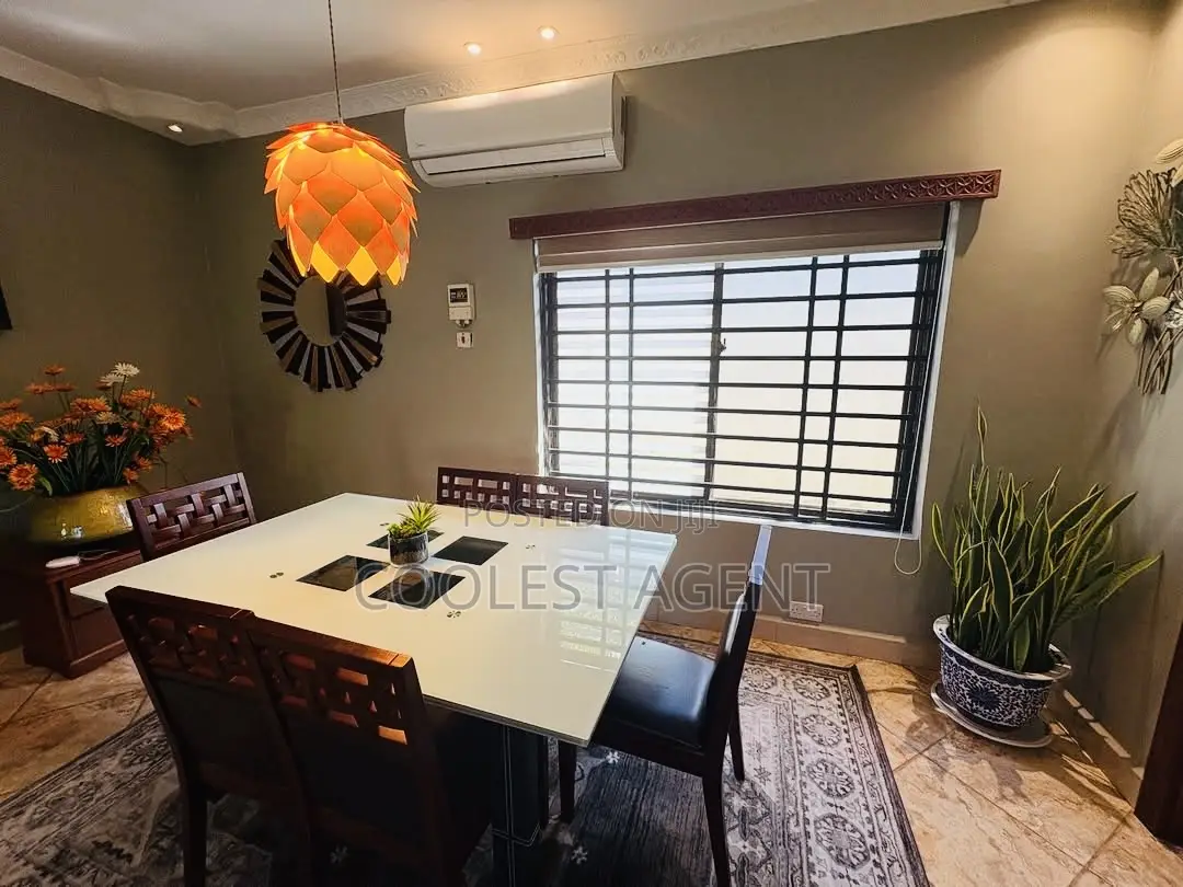 Furnished 2bdrm Villa in Coolest Estate, Oyster Bay for rent