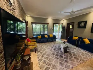 Furnished 2bdrm Villa in Coolest Estate, Oyster Bay for rent