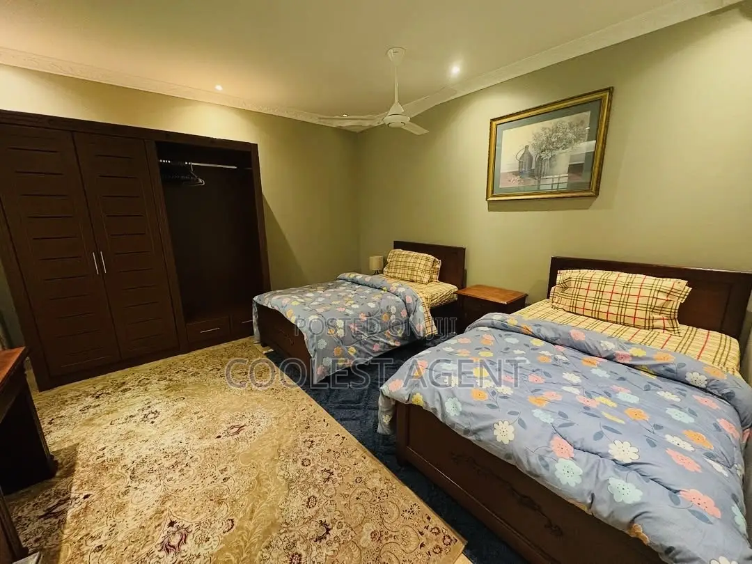 Furnished 2bdrm Villa in Coolest Estate, Oyster Bay for rent