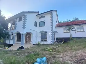 5bdrm House in Mbezi Mwisho, Kinondoni for sale