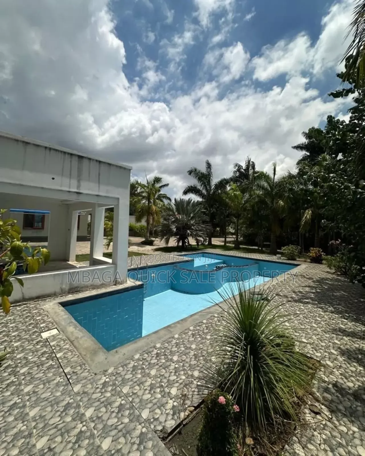 4bdrm House in Madale, Goba for sale