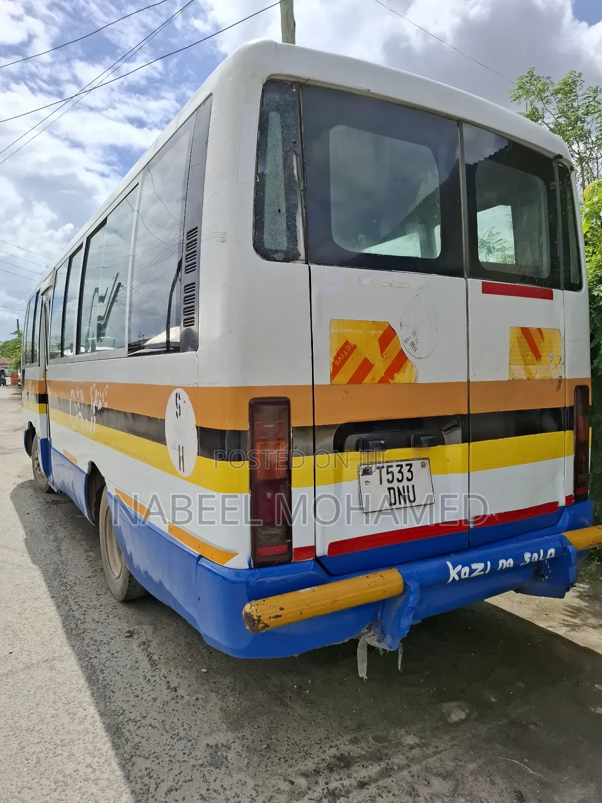 Nissan Civilian 2000 White