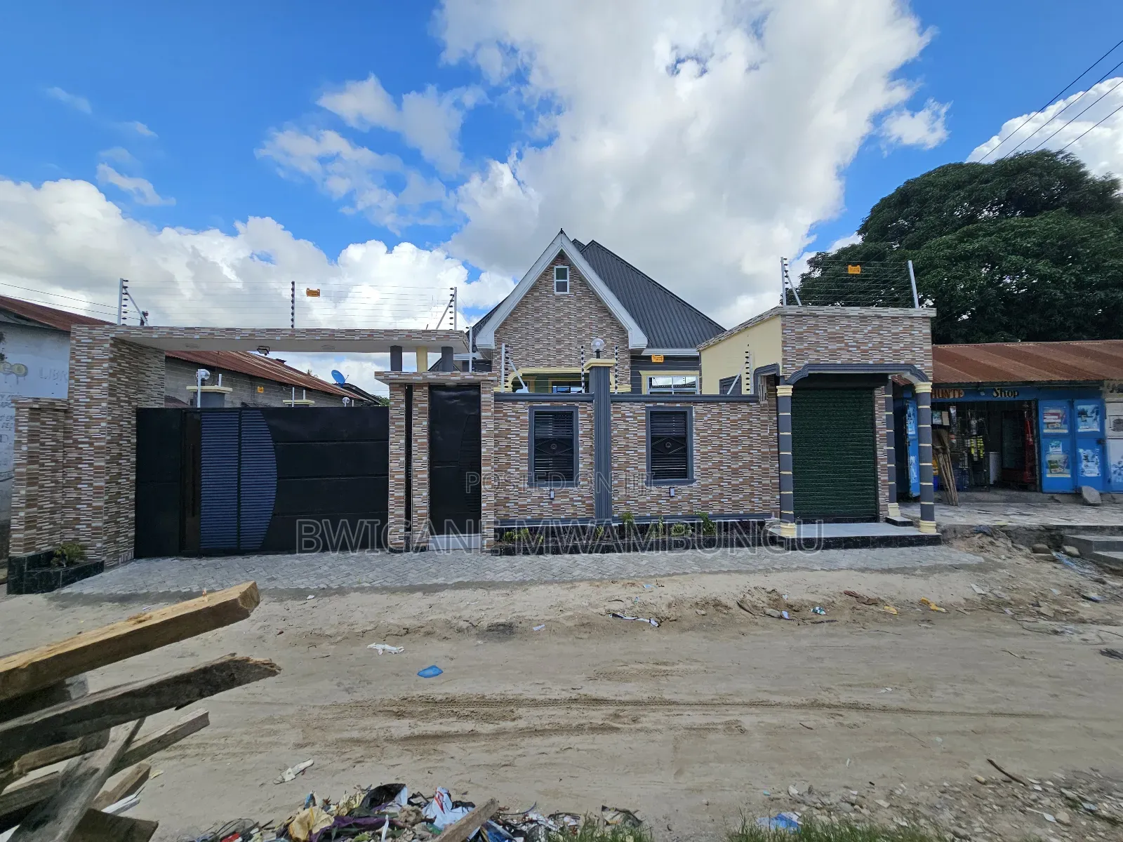 Furnished 4bdrm House in Maliasili, Charambe for sale