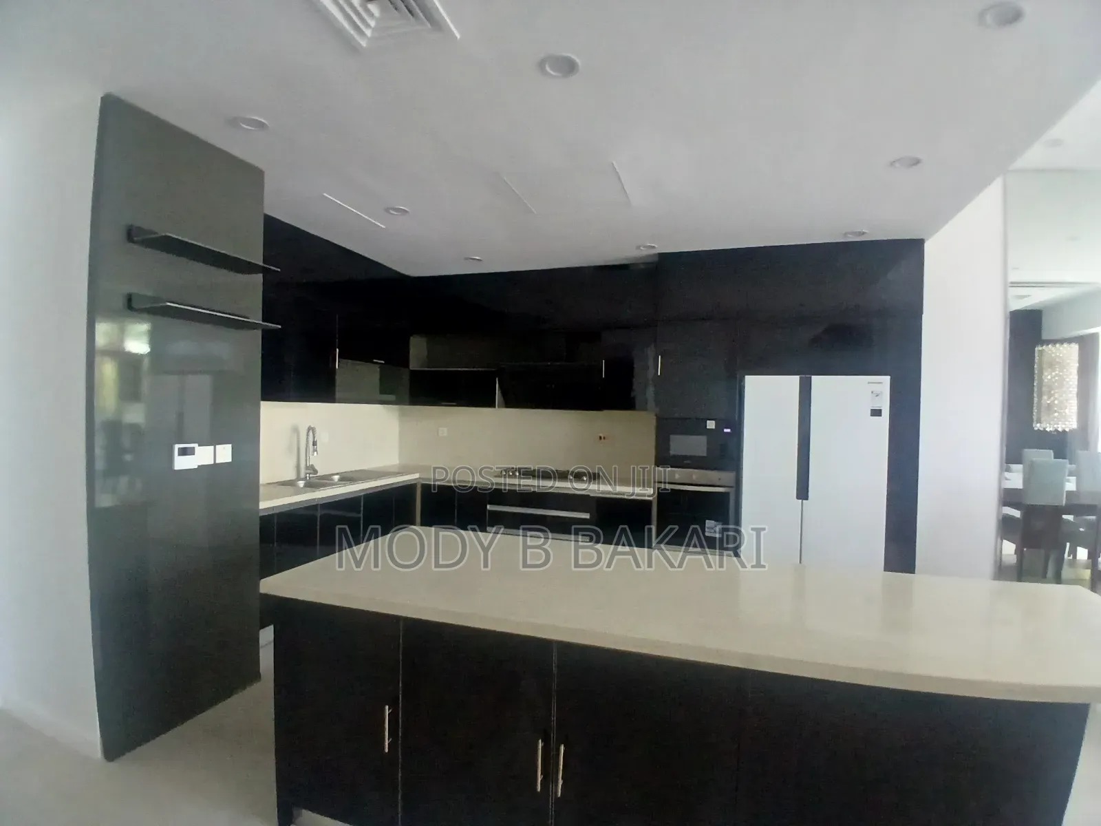 Furnished 4bdrm Apartment in Masaki for sale
