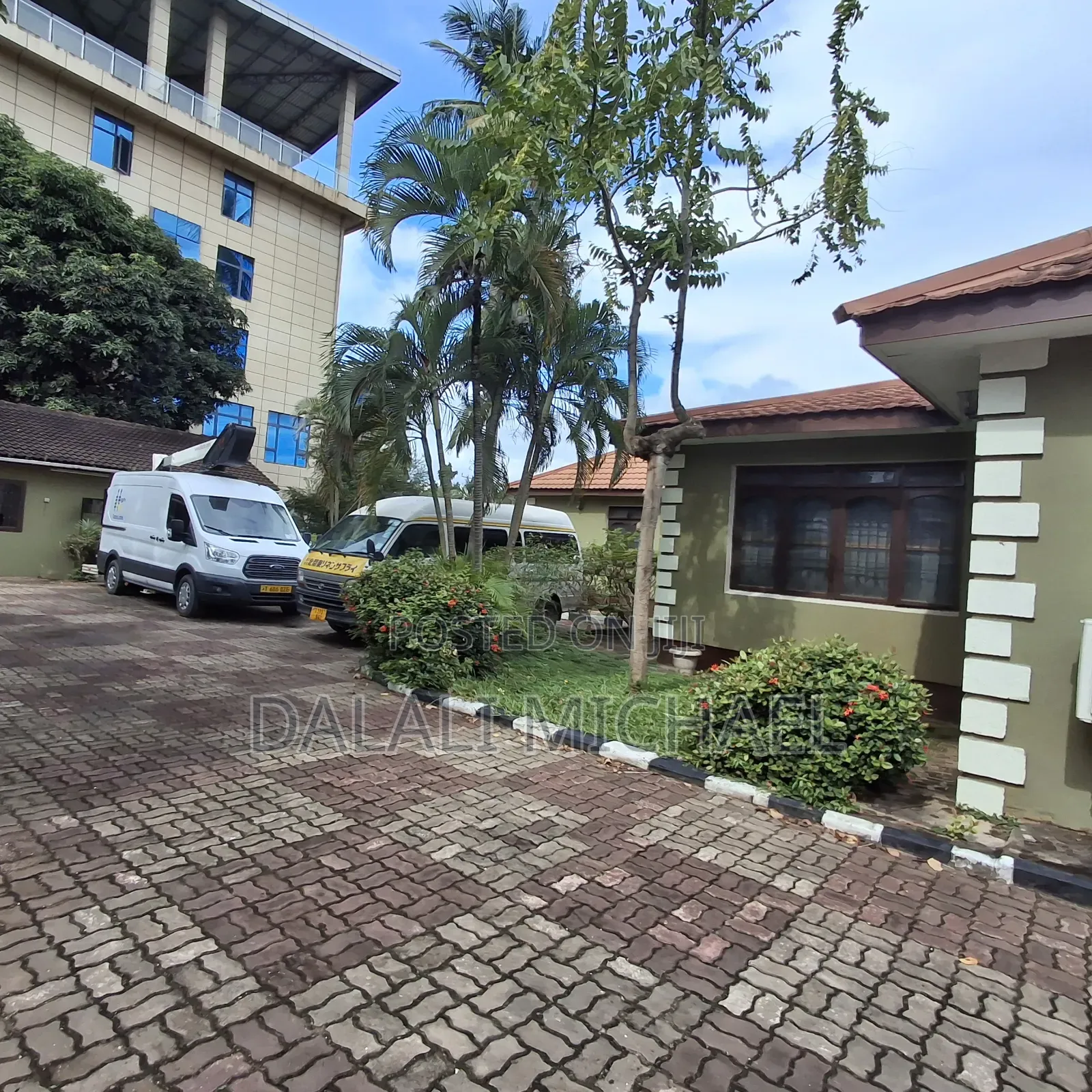 4bdrm House in Mikocheni for sale