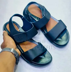 Clarks Za Ngozi Za Sendo