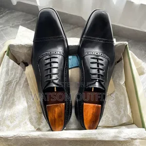 Viatu Vya Ngozi Vya Brown Na Black Grade One Materials