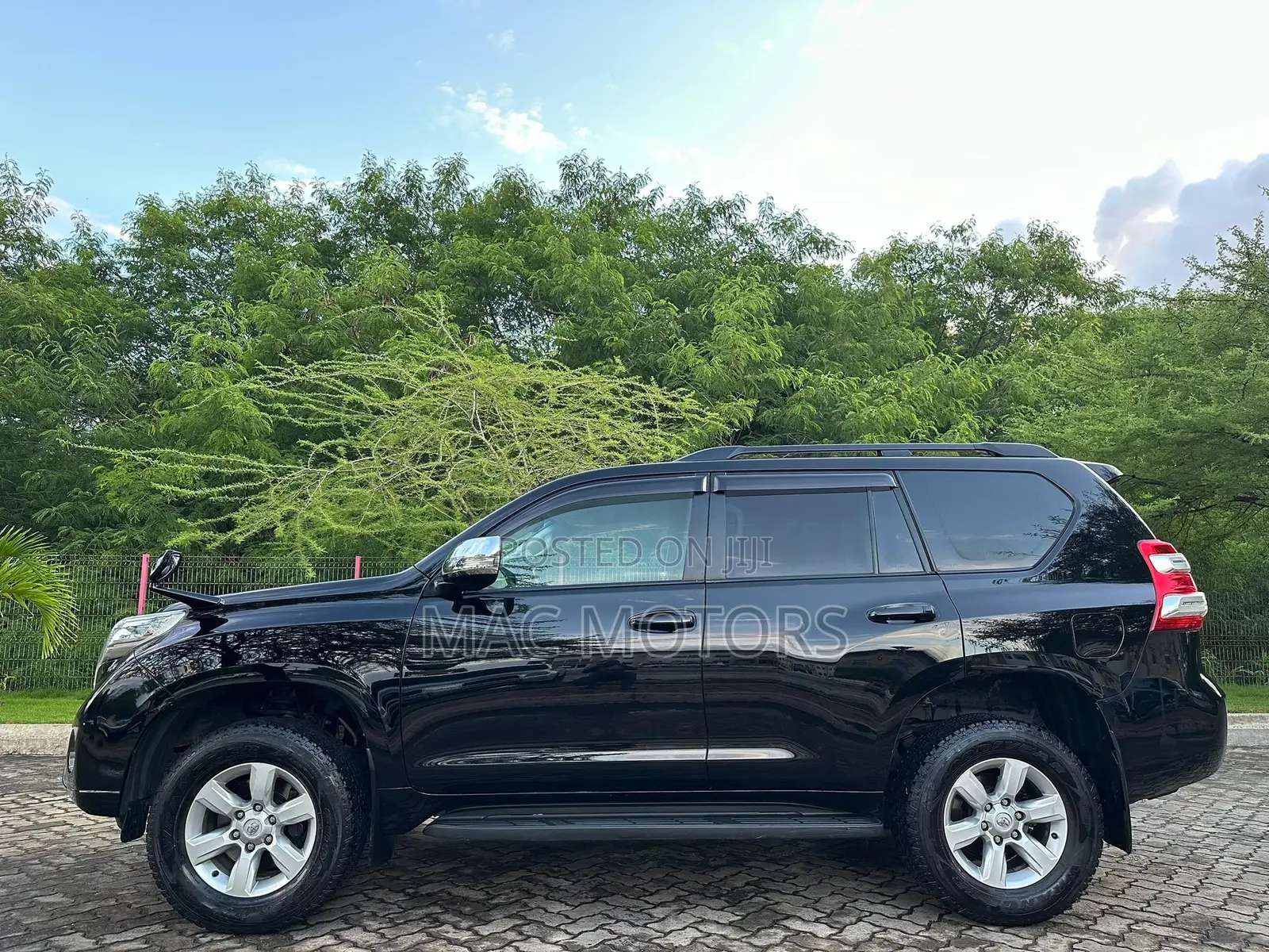 Toyota Land Cruiser Prado 2.7 i 2013 Black
