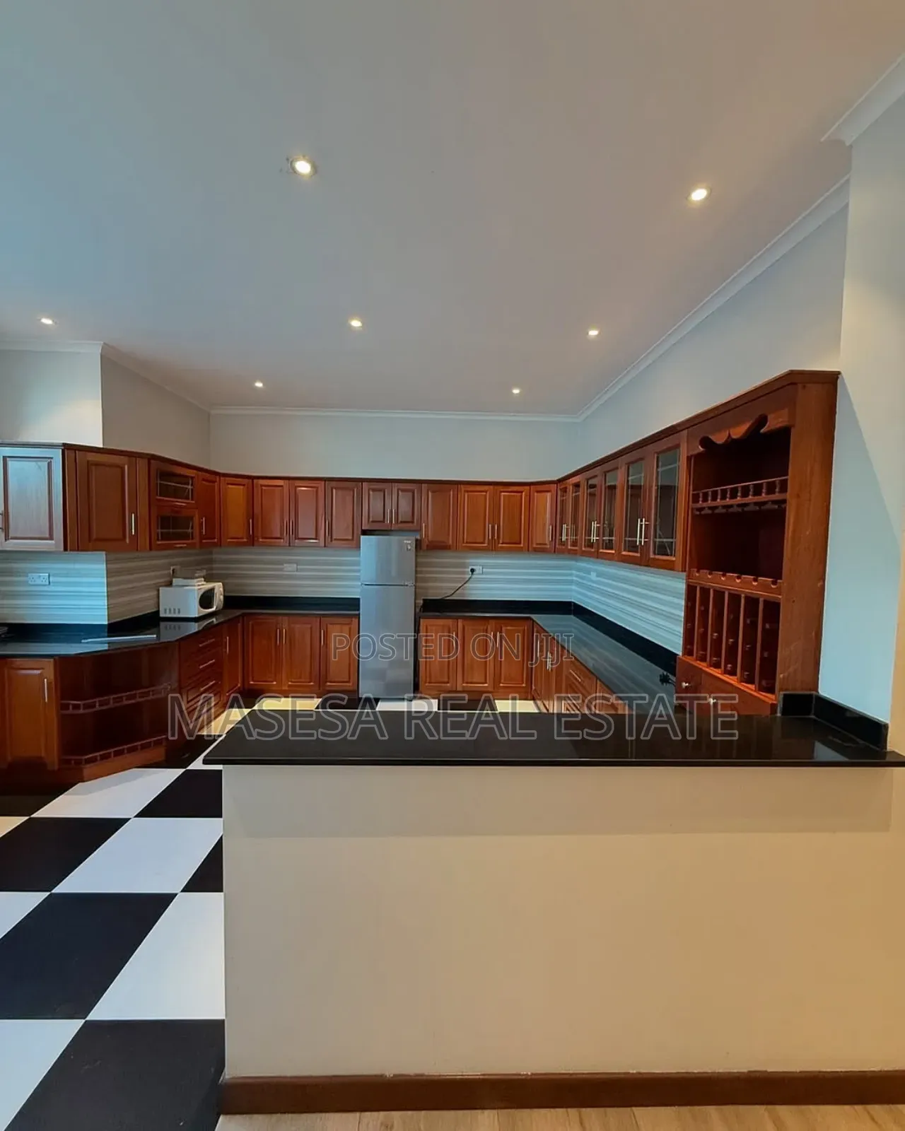 Furnished 3bdrm Apartment in Msasani for rent