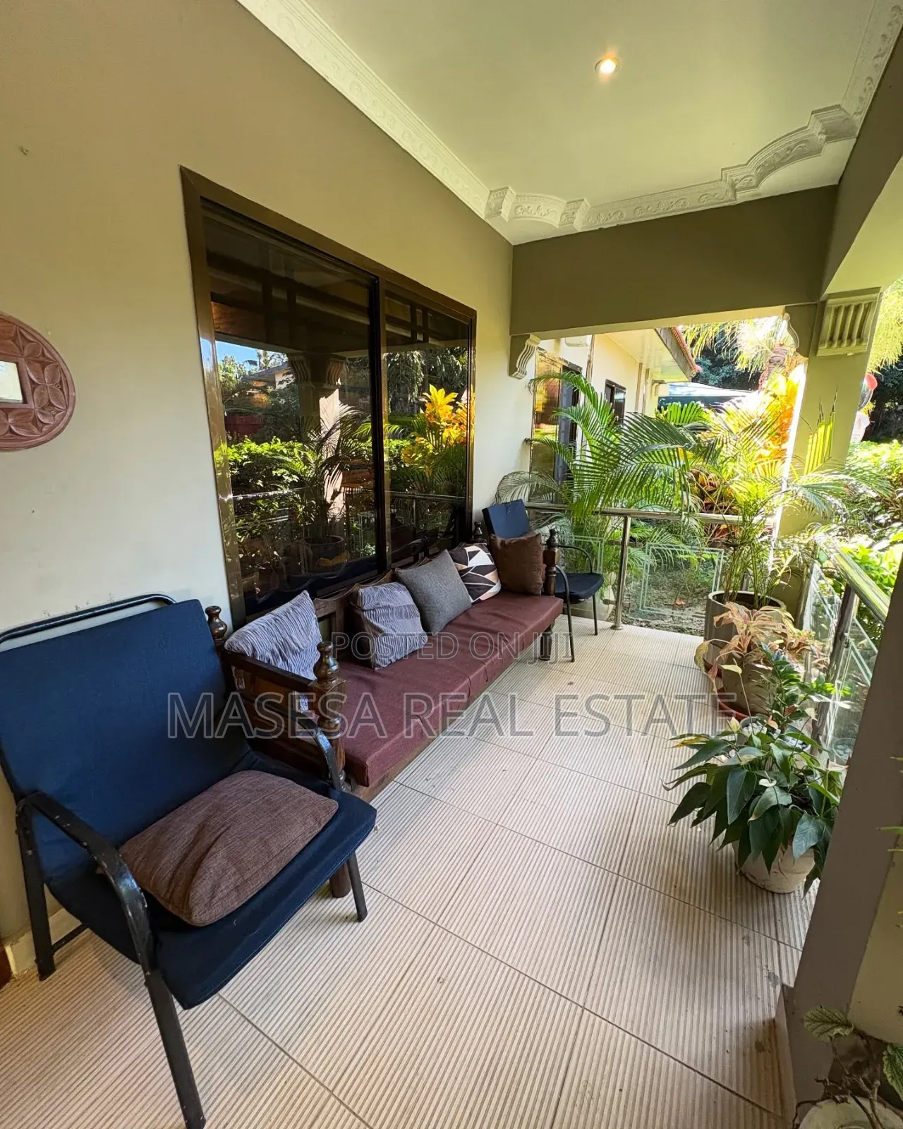 Furnished 2bdrm Villa in Oyster Bay for rent