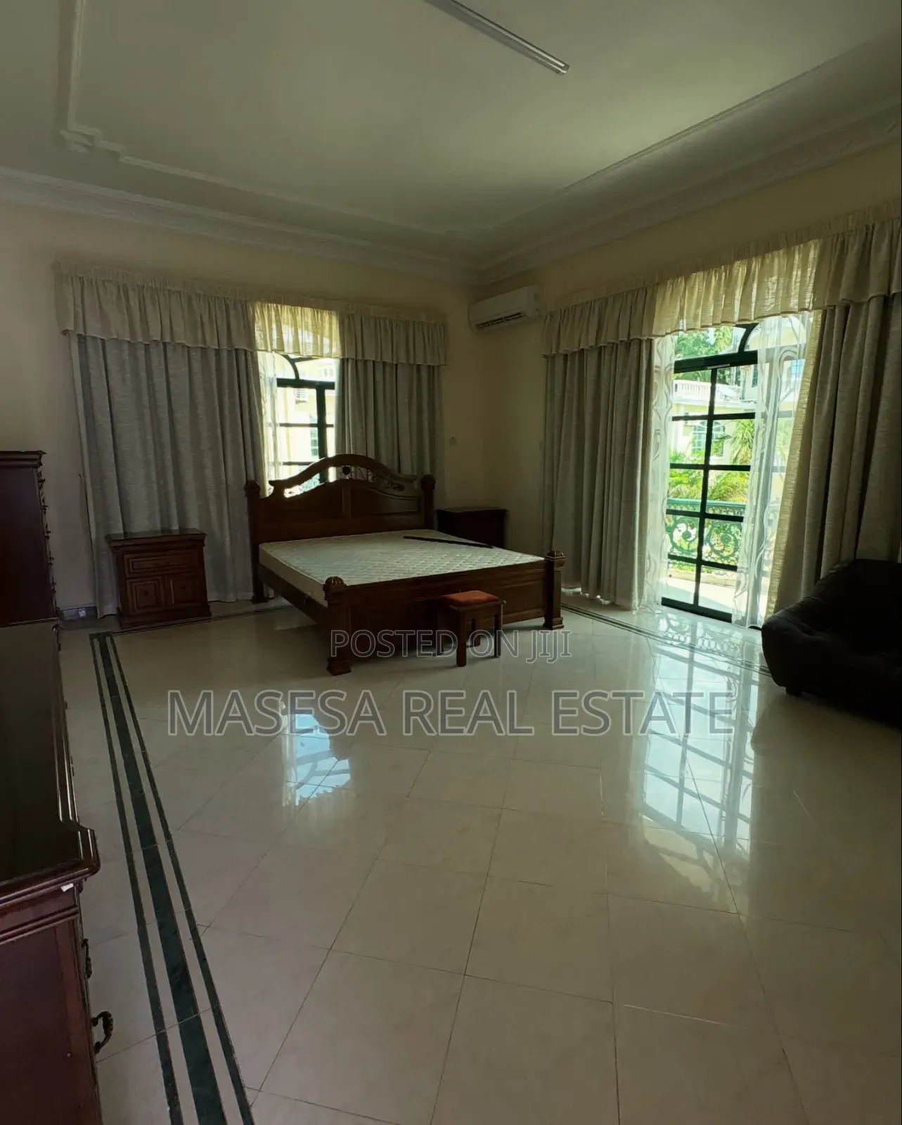 Furnished 4bdrm Villa in Oyster Bay for rent