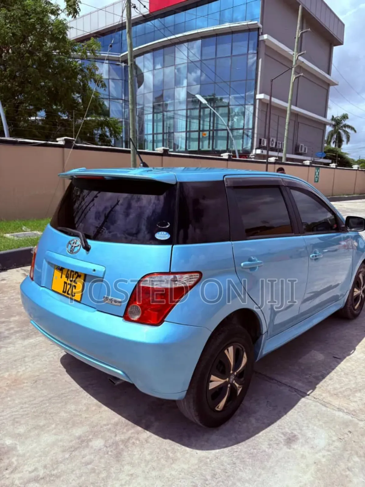Toyota IST 2004 Blue
