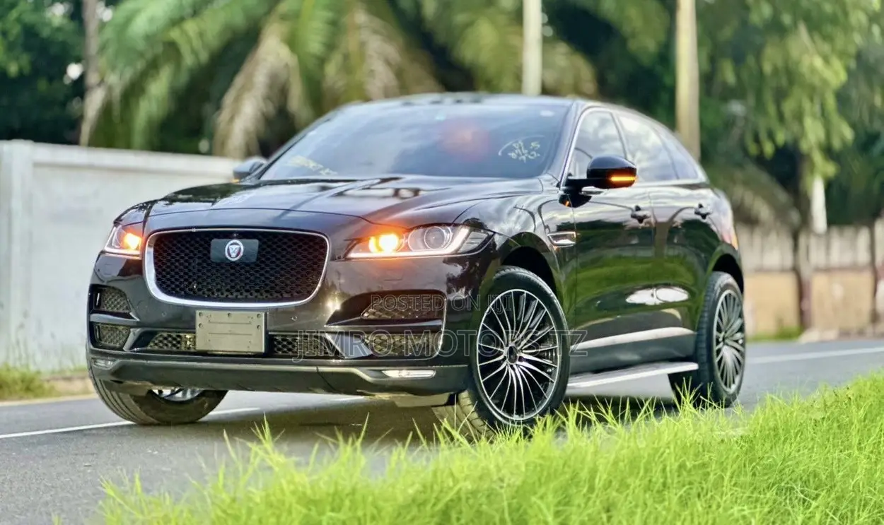 Jaguar F-Pace 2019 Black
