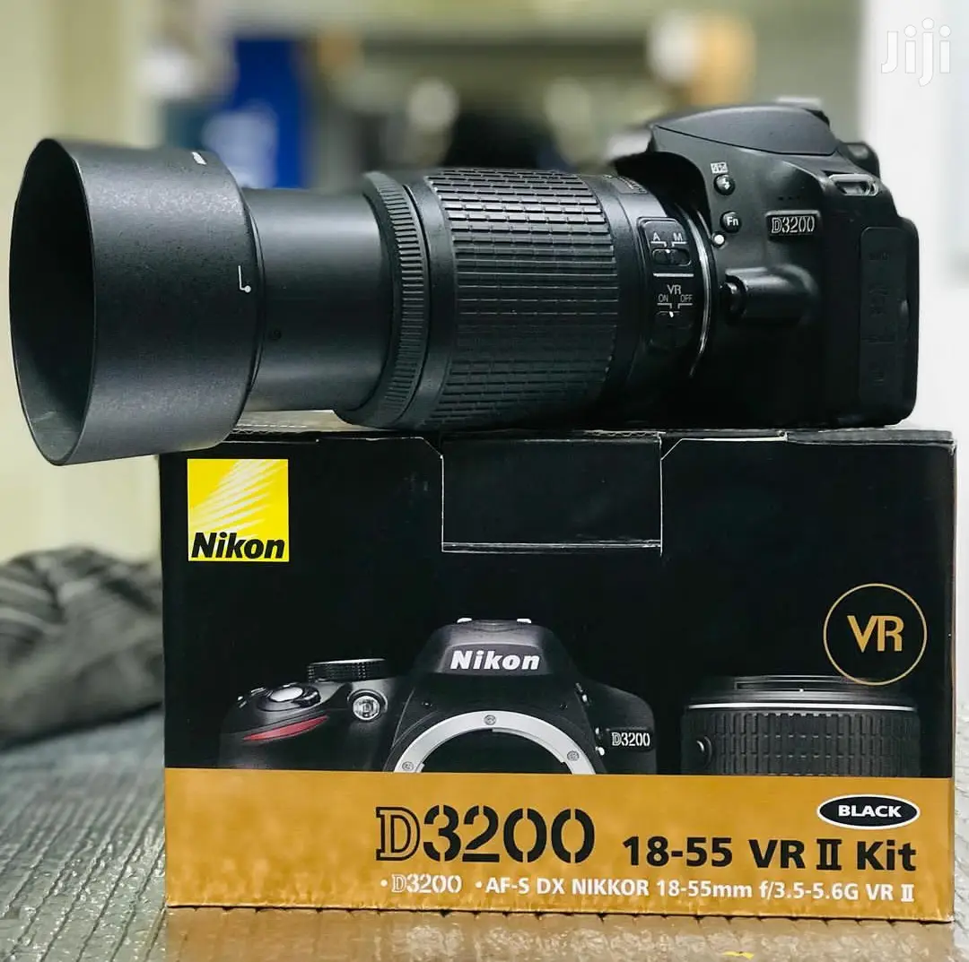 Nikon D3200 With 55~200