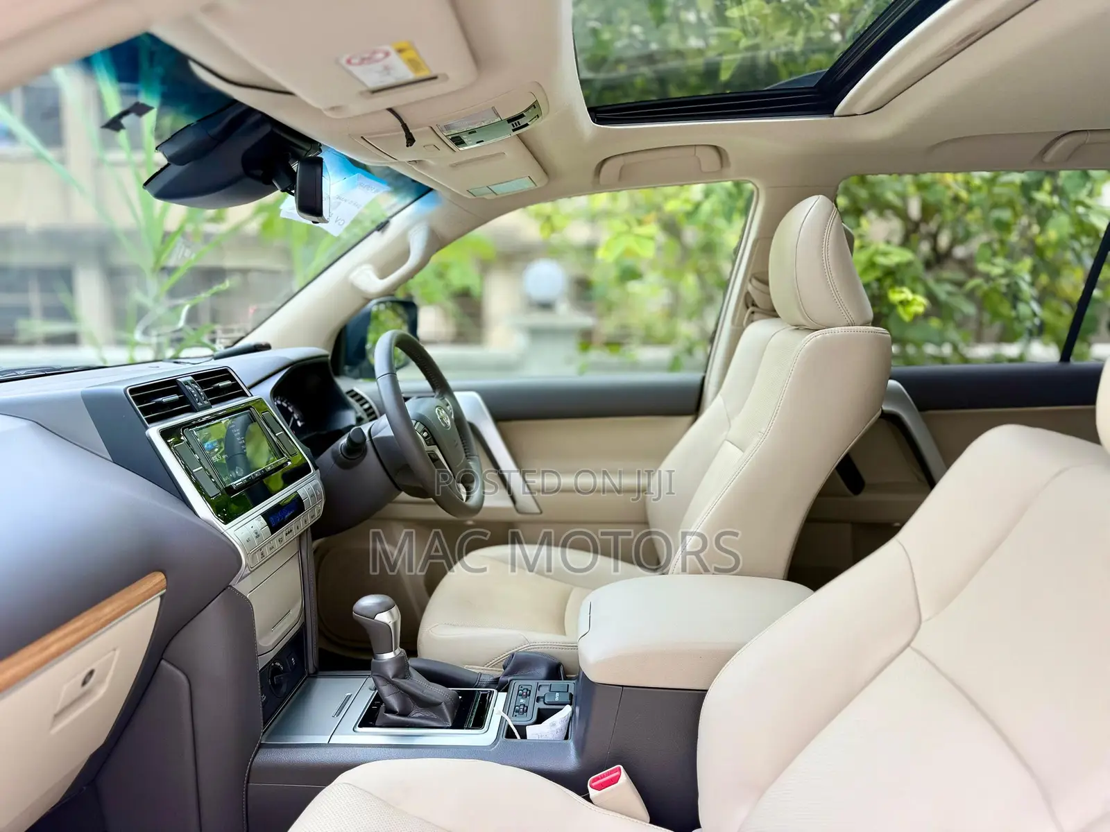 Toyota Land Cruiser Prado 2023 Pearl