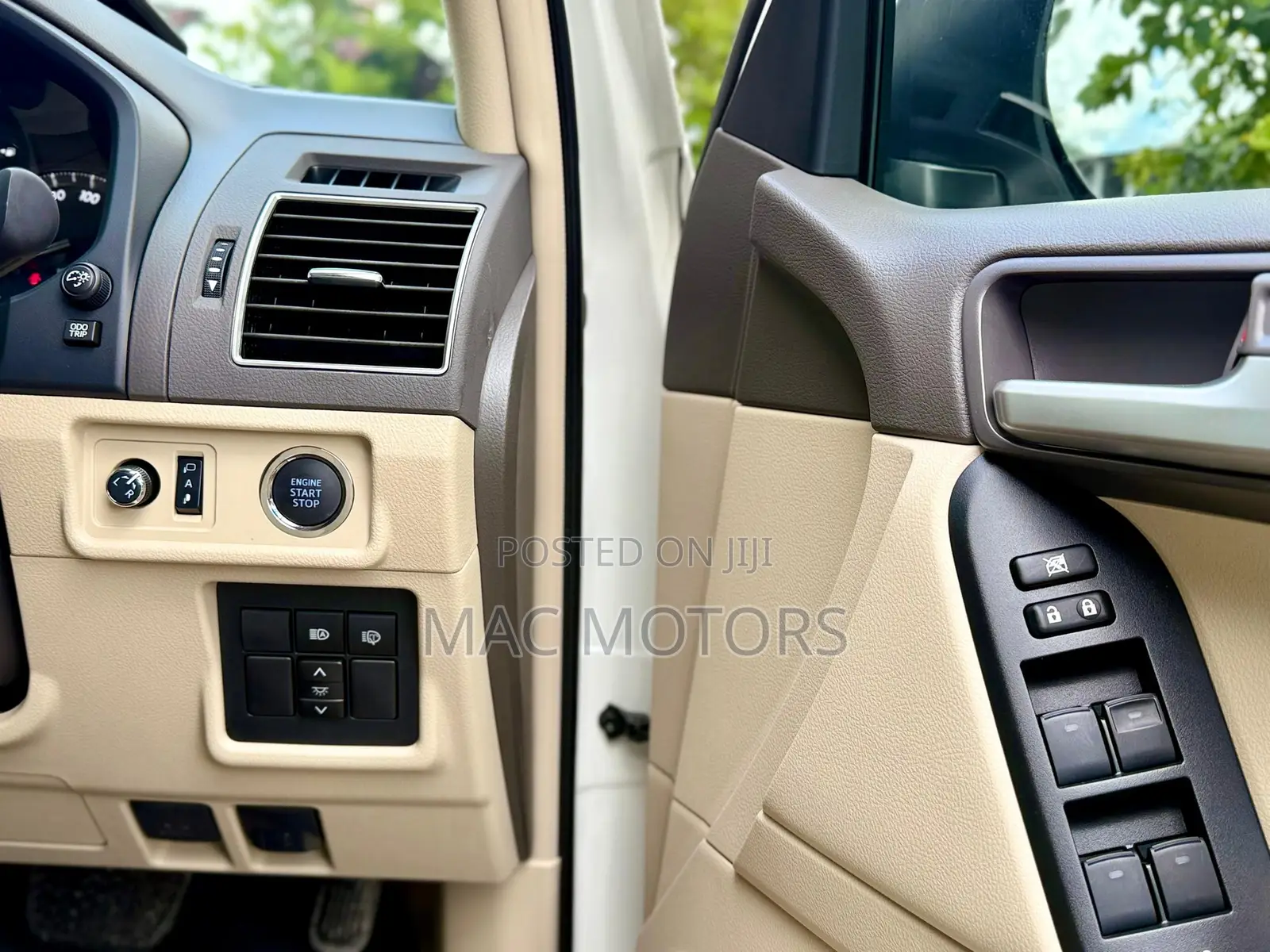 Toyota Land Cruiser Prado 2023 Pearl