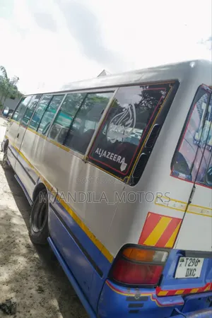 Toyota Coaster 2000 White