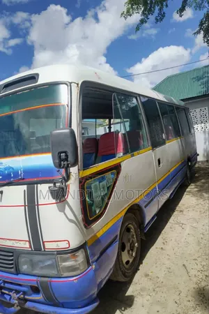 Toyota Coaster 2000 White