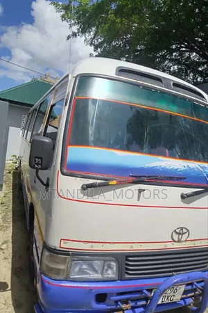 Toyota Coaster 2000 White
