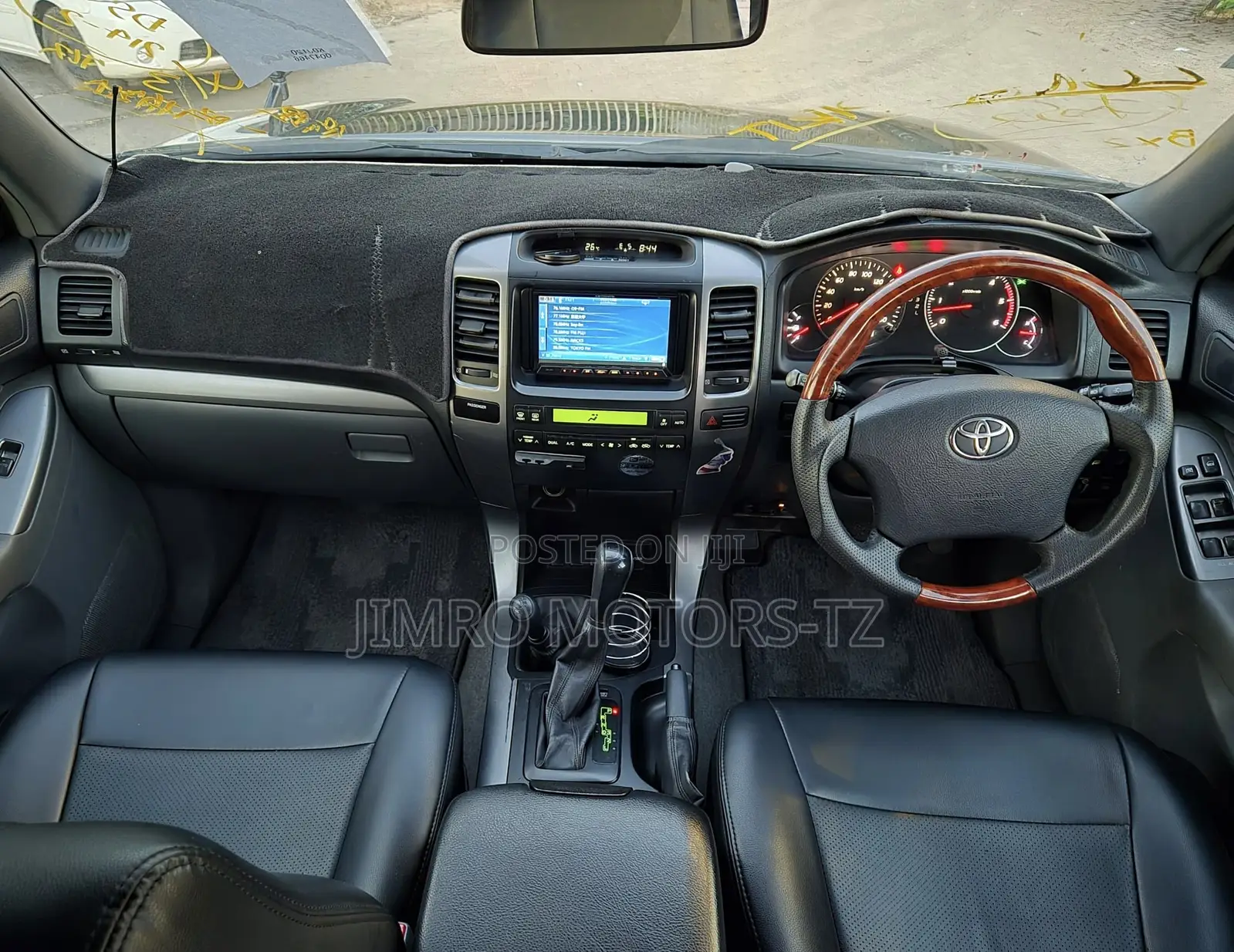 Toyota Land Cruiser Prado 2005 Gray