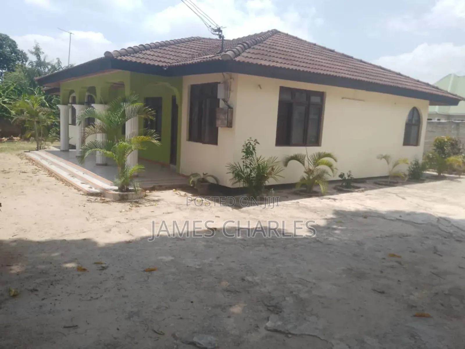 5bdrm House in Near Fk, Mbezi Beach for sale