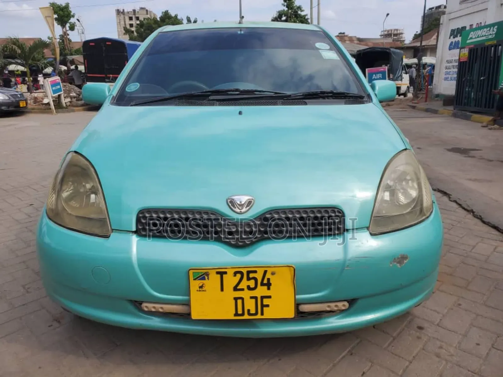 Toyota Vitz 2002 Green