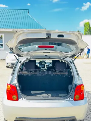 Toyota IST 2002 Silver