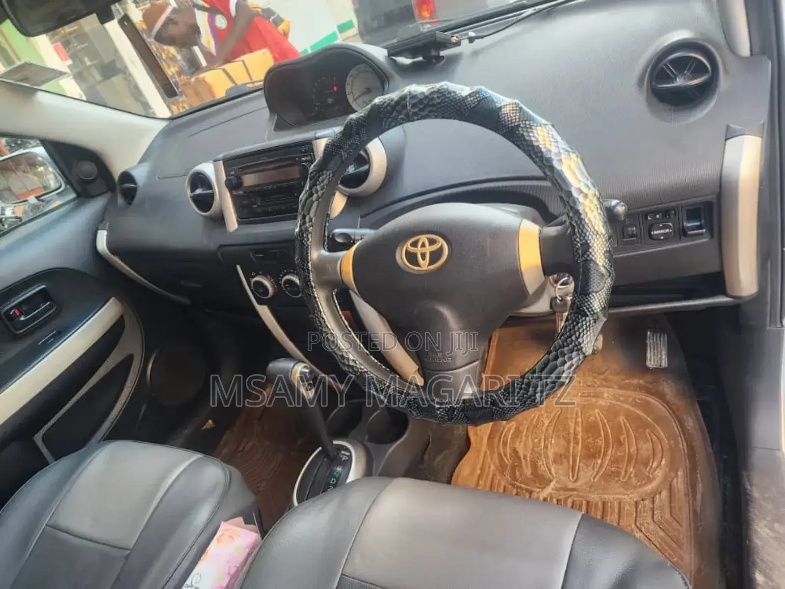 Toyota IST 2003 Black