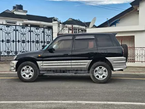 Toyota RAV4 1999 Black