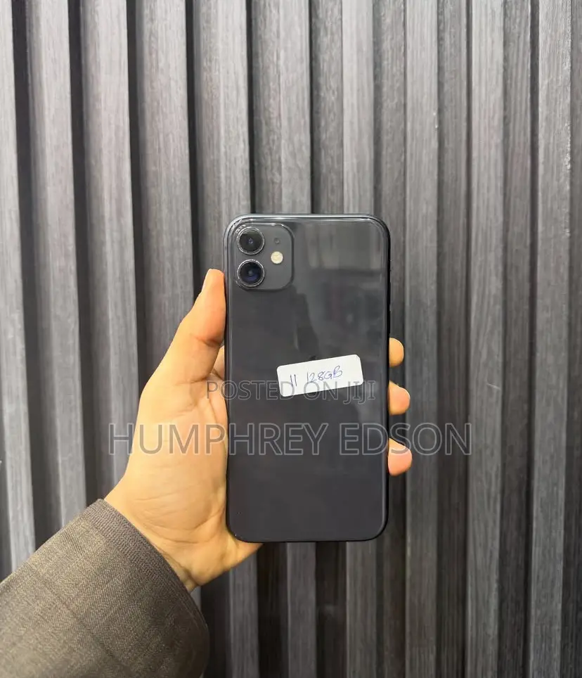 Apple iPhone 11 64 GB Black