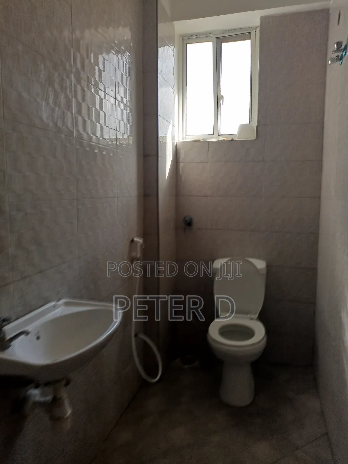 3bdrm Apartment in Kariakoo for rent