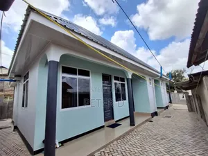 1bdrm Apartment in Kimara for rent