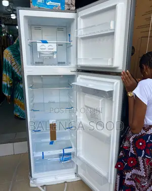 Ailyons Fridge 251 Litre