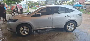 Toyota Harrier 2014 Silver
