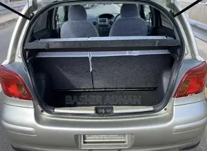 Toyota Vitz 1.3 FWD 3dr 2002 Silver