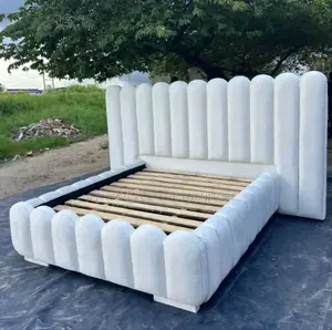Luxurious Bedsofa Size 5/6