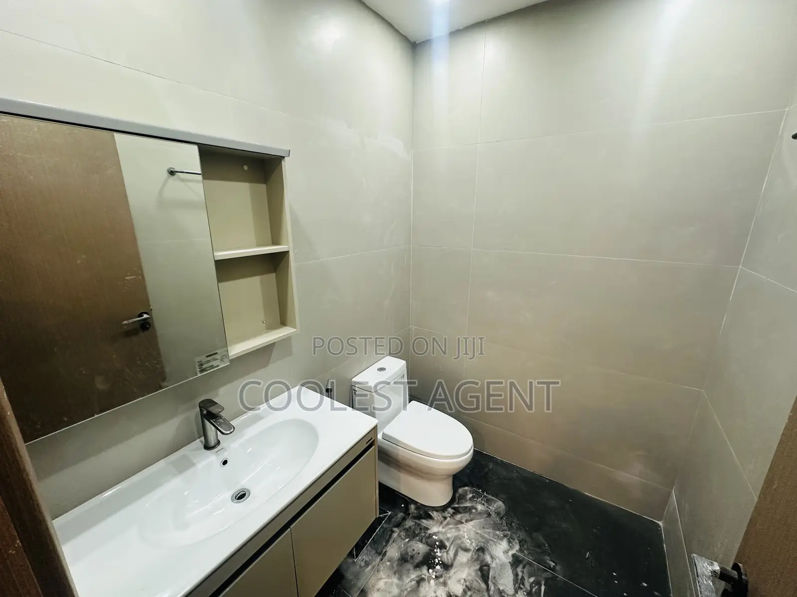 Furnished 1bdrm Duplex in Coolest Estate, Oyster Bay for rent