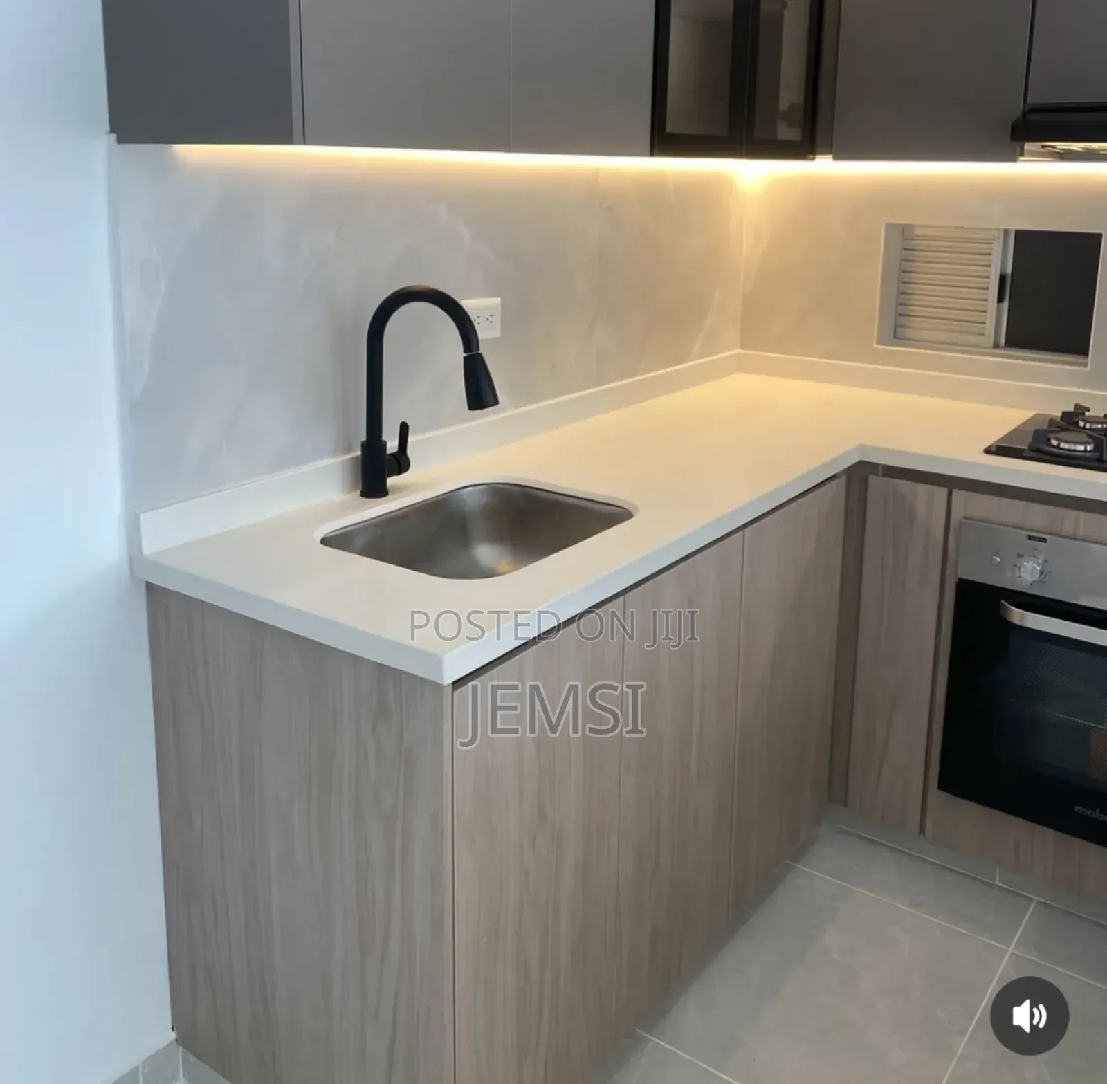 Kitchen Cabinets Set