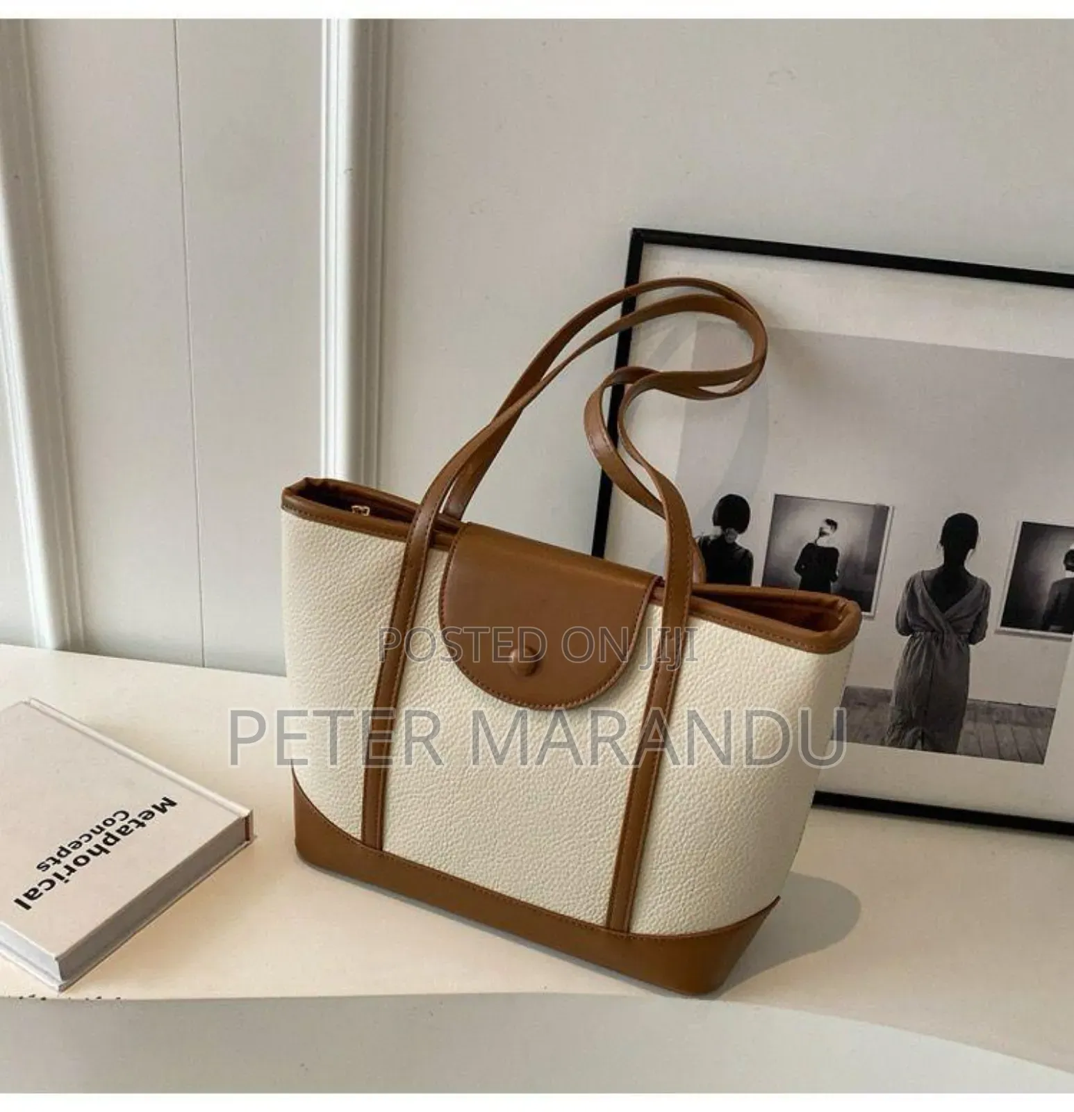 Smart Women's Pochi