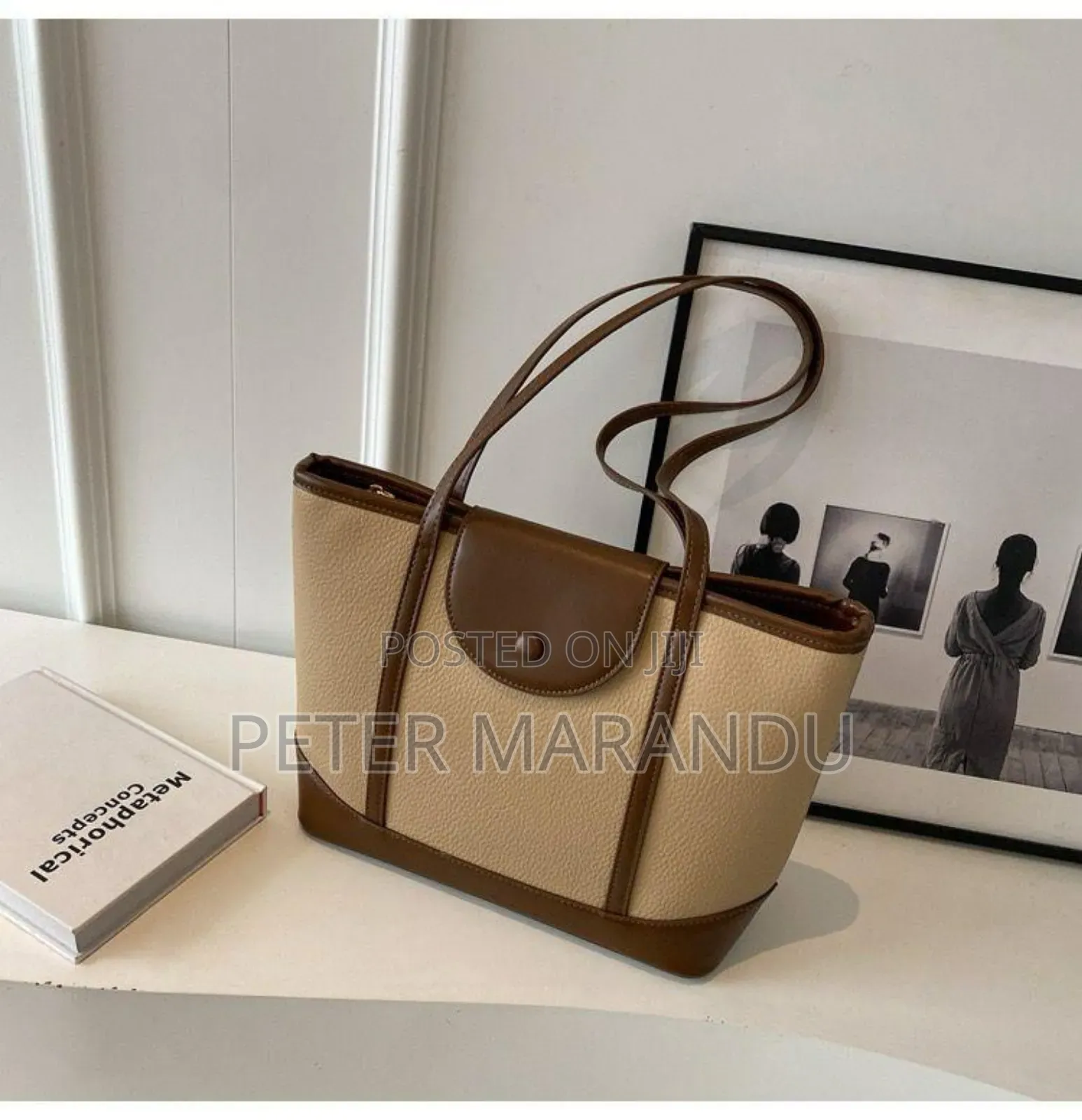 Smart Women's Pochi