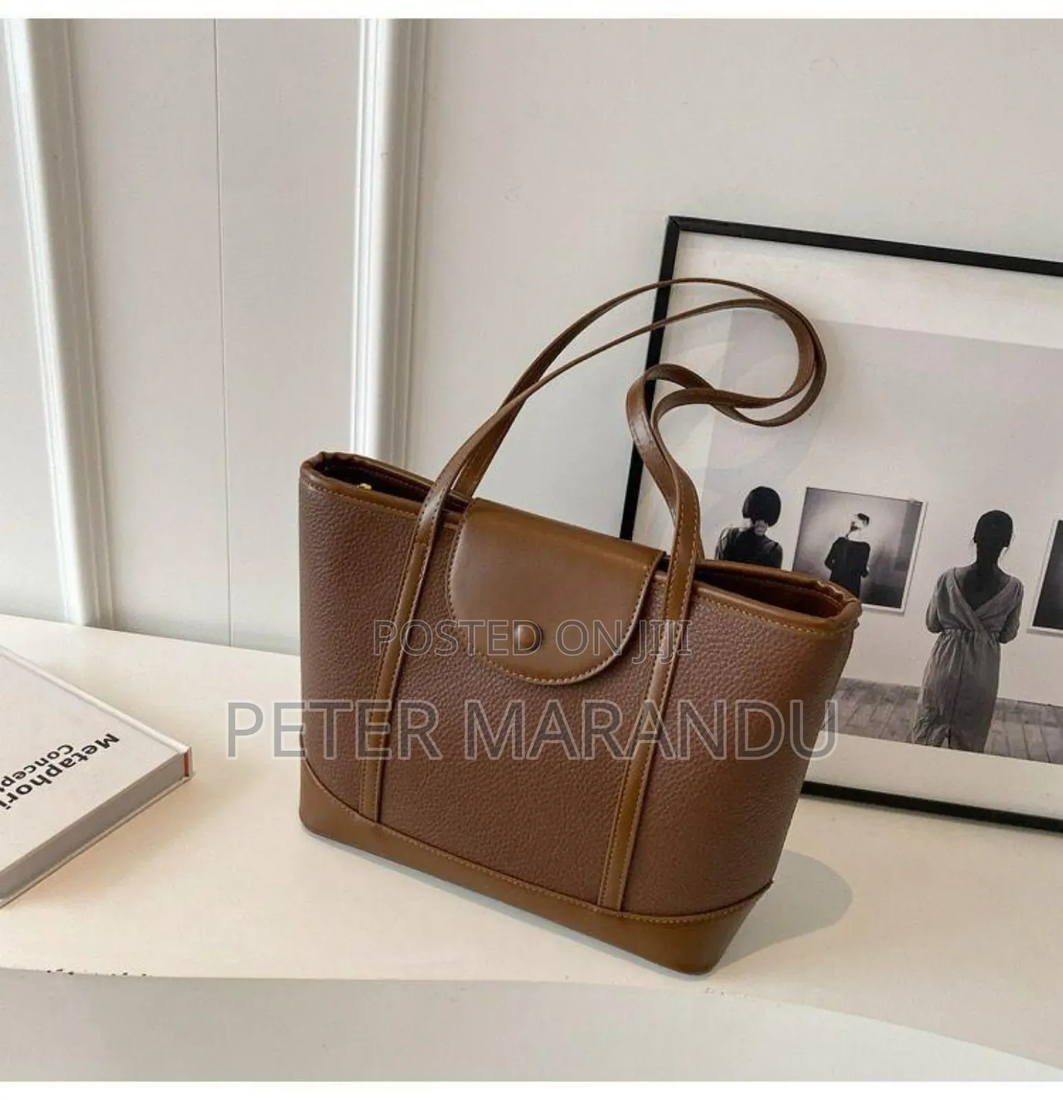 Smart Women's Pochi