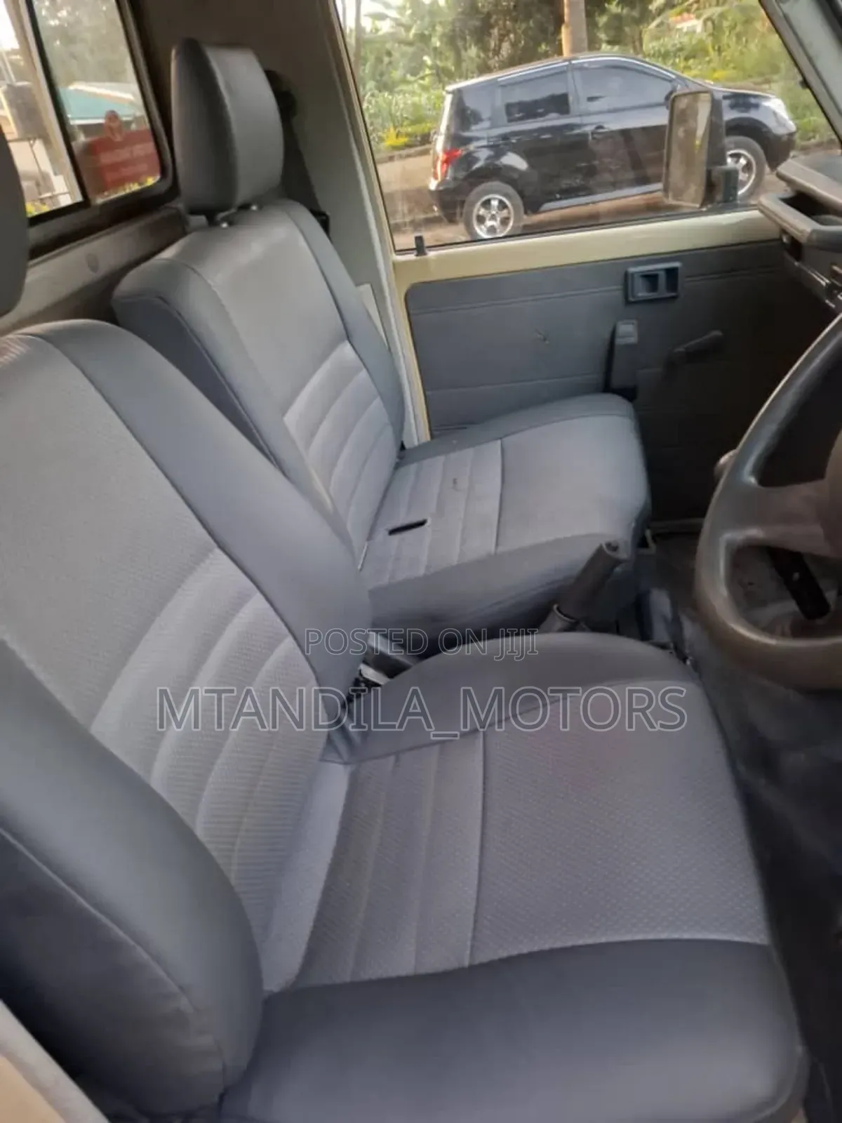 Toyota Land Cruiser 3.0 D 2003 Beige