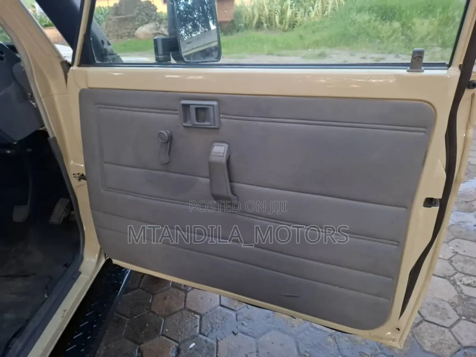 Toyota Land Cruiser 3.0 D 2003 Beige