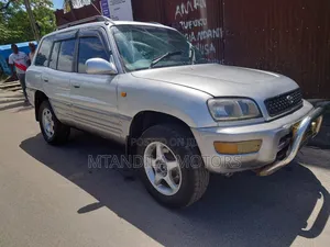 Toyota RAV4 Softtop FWD 1999 Silver