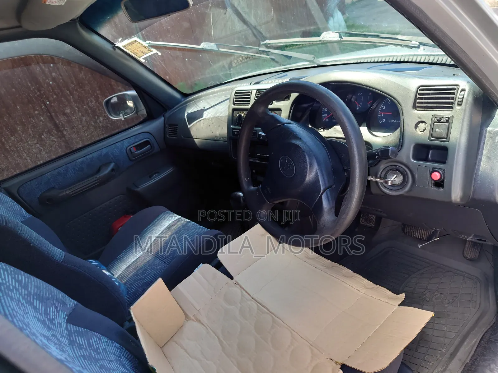 Toyota RAV4 Softtop FWD 1999 Silver