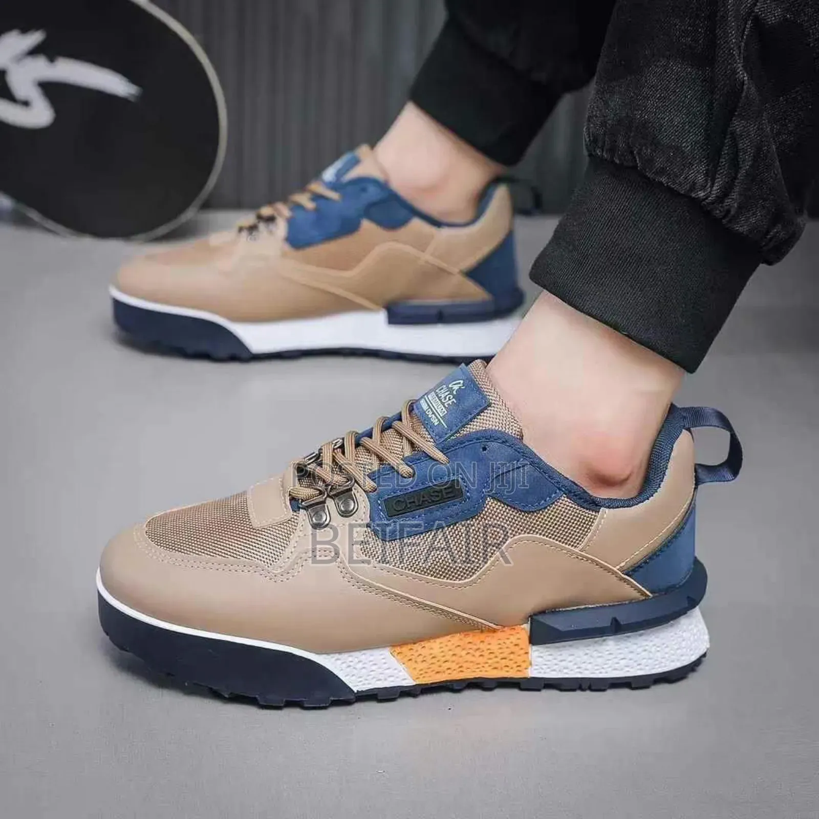 Original Chase Sneakers
