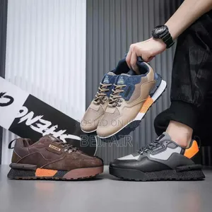 Original Chase Sneakers