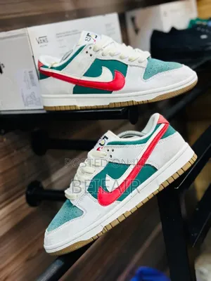 Nike Air Sneakers | Great Colors