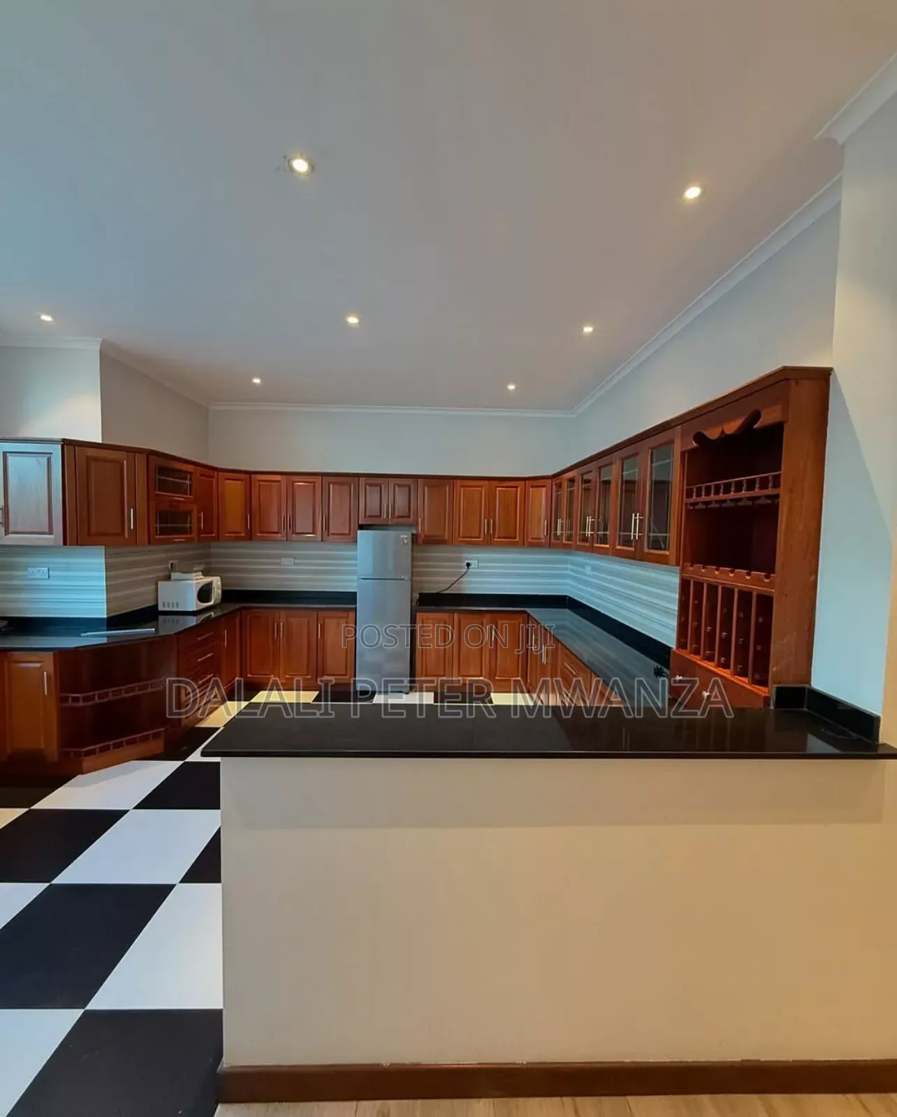 Furnished 3bdrm Apartment in Airport Road, Ilemela for rent